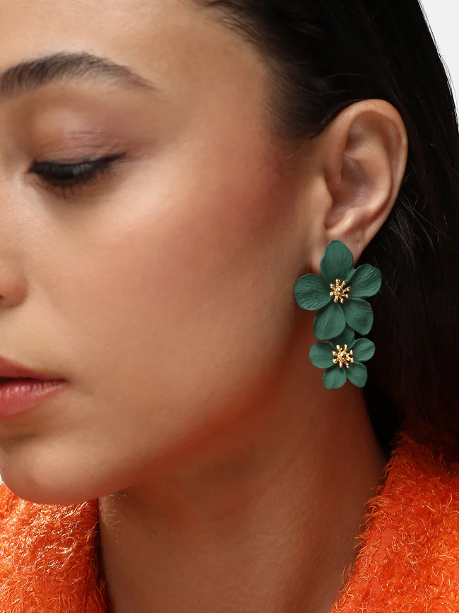 Green Earrings Set for Women – Studs, Hoops & Dangle Earrings in Gold & Silver Tone – Fashion Jewelry Gift Set for Girls & Women